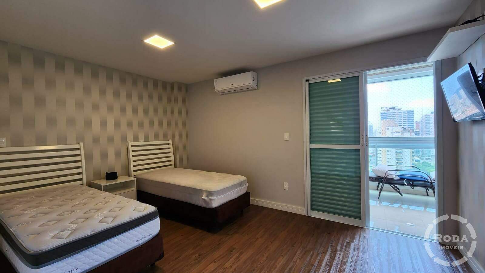 Cobertura à venda no Aparecida: 