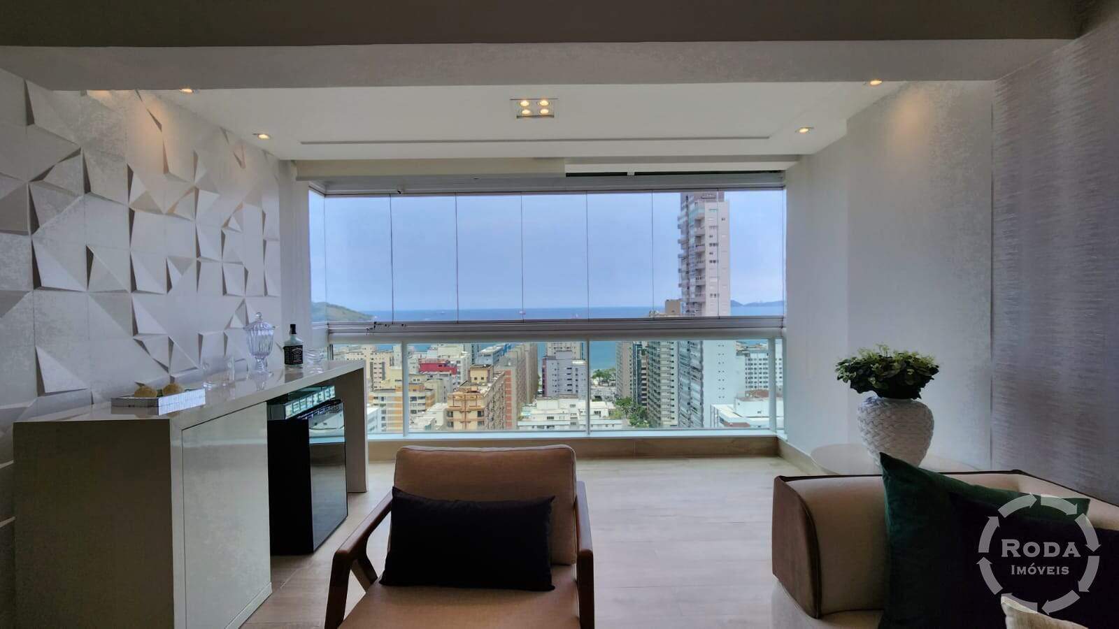 Cobertura à venda no Aparecida: 