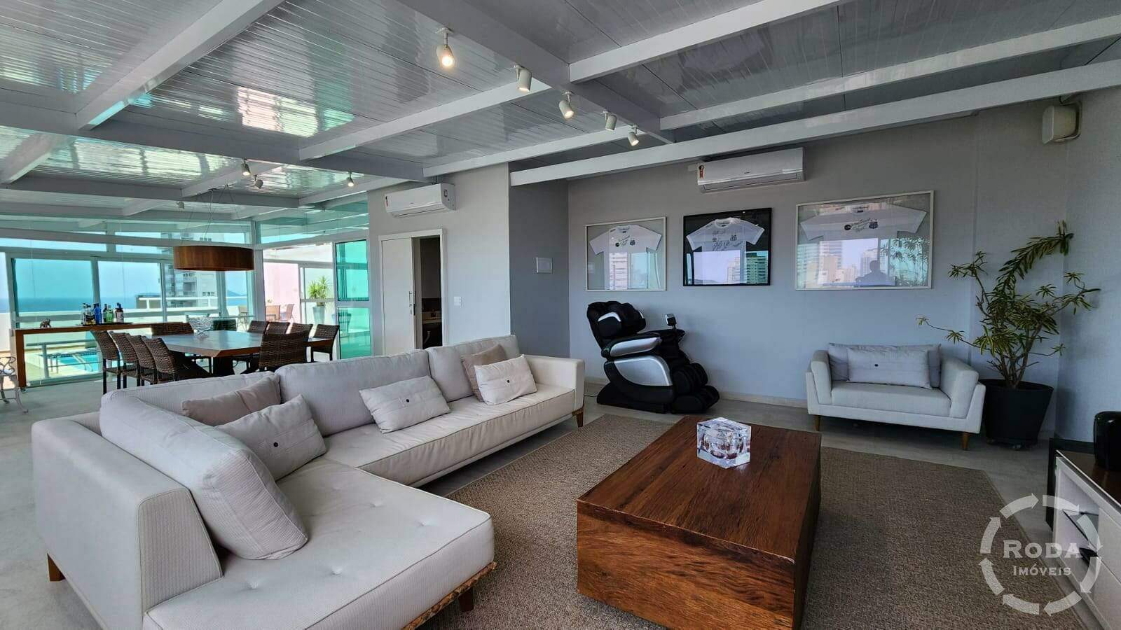 Cobertura à venda no Aparecida: 