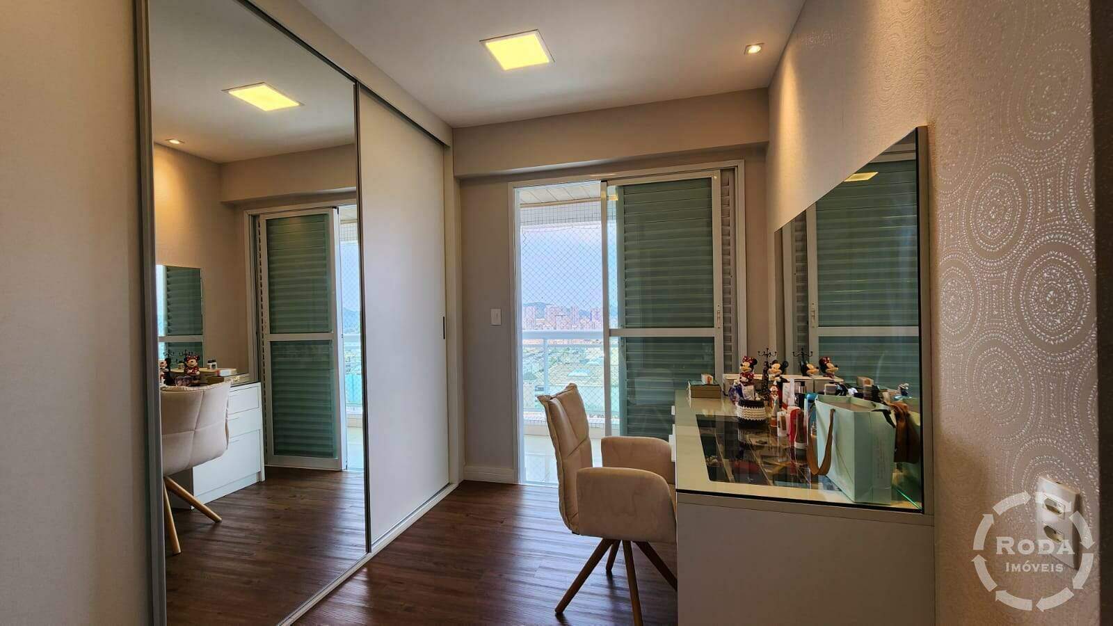 Cobertura à venda no Aparecida: 