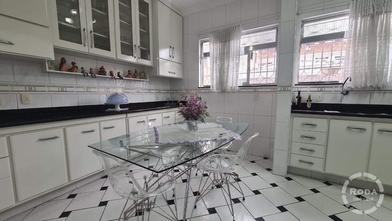 Casa à venda no Marapé: 