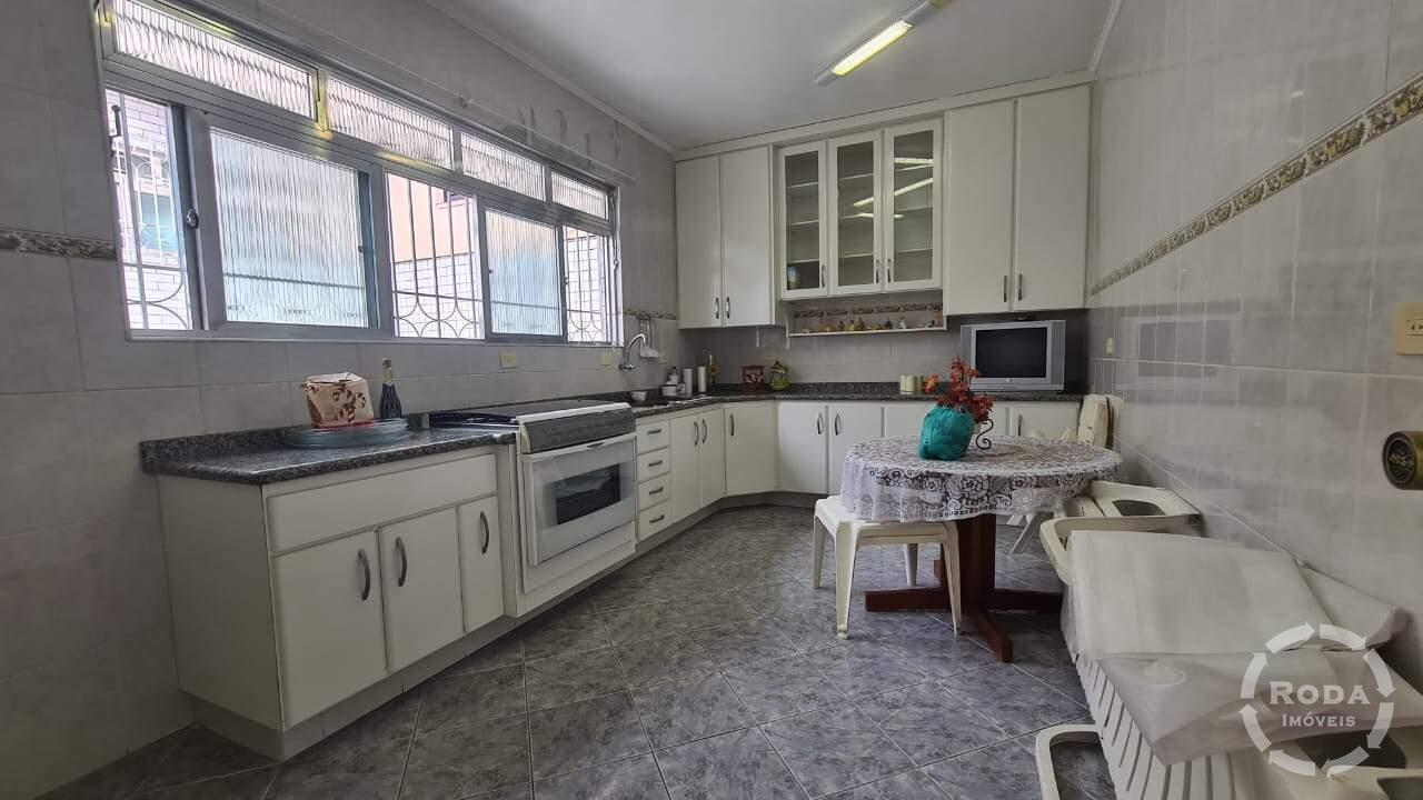 Casa à venda no Marapé: 