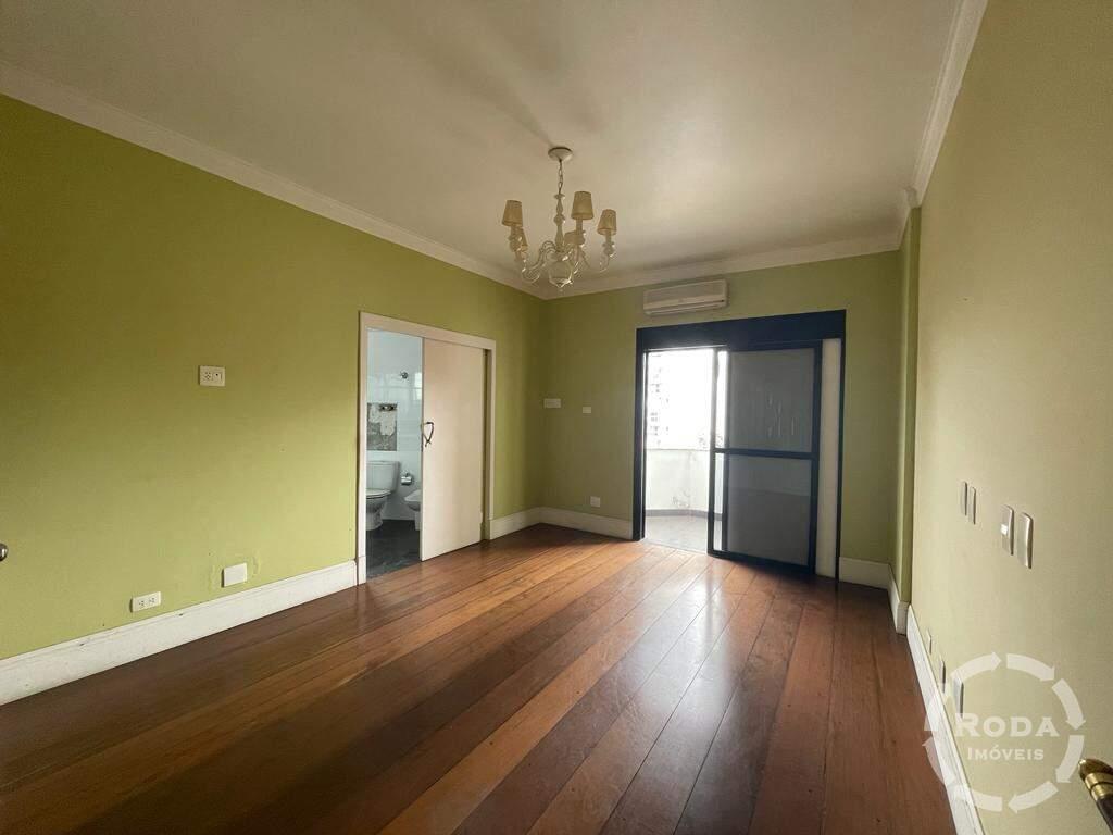 Apartamento à venda no Embaré: 