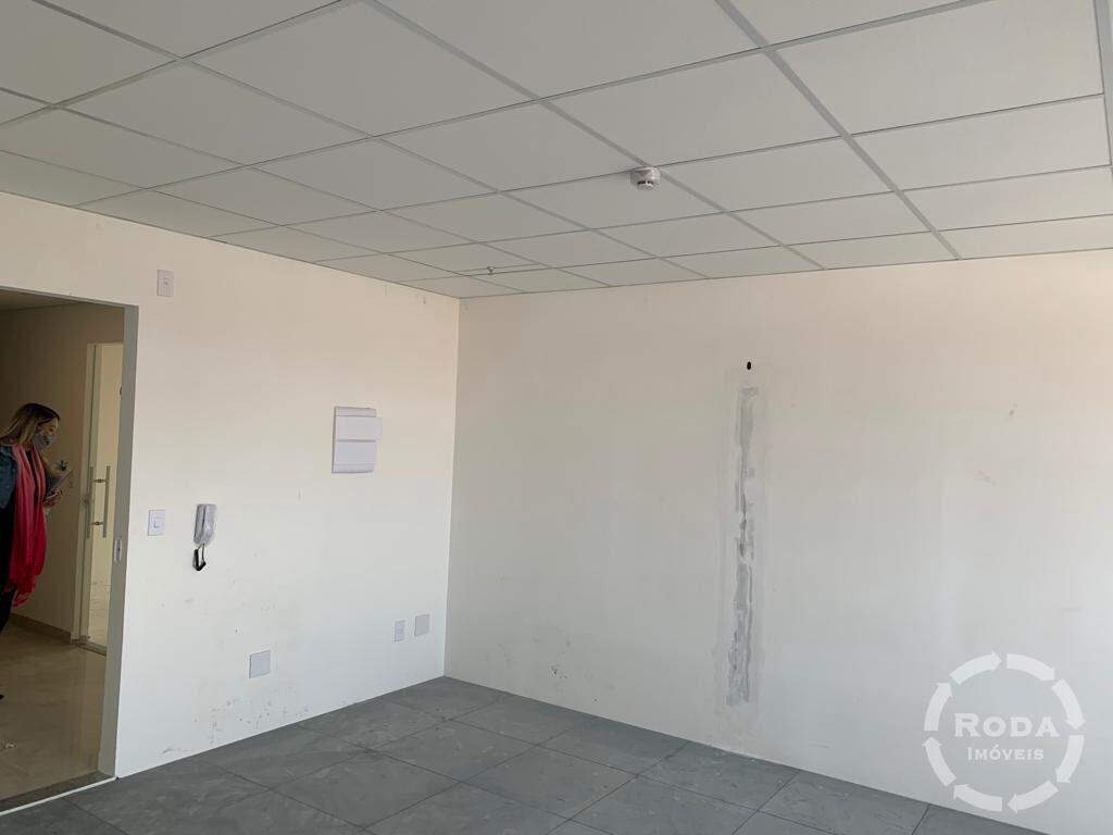 Sala à venda no Ponta da Praia: 