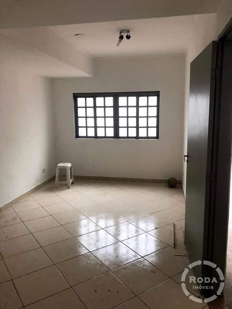 Casa para aluguel no Marapé: 