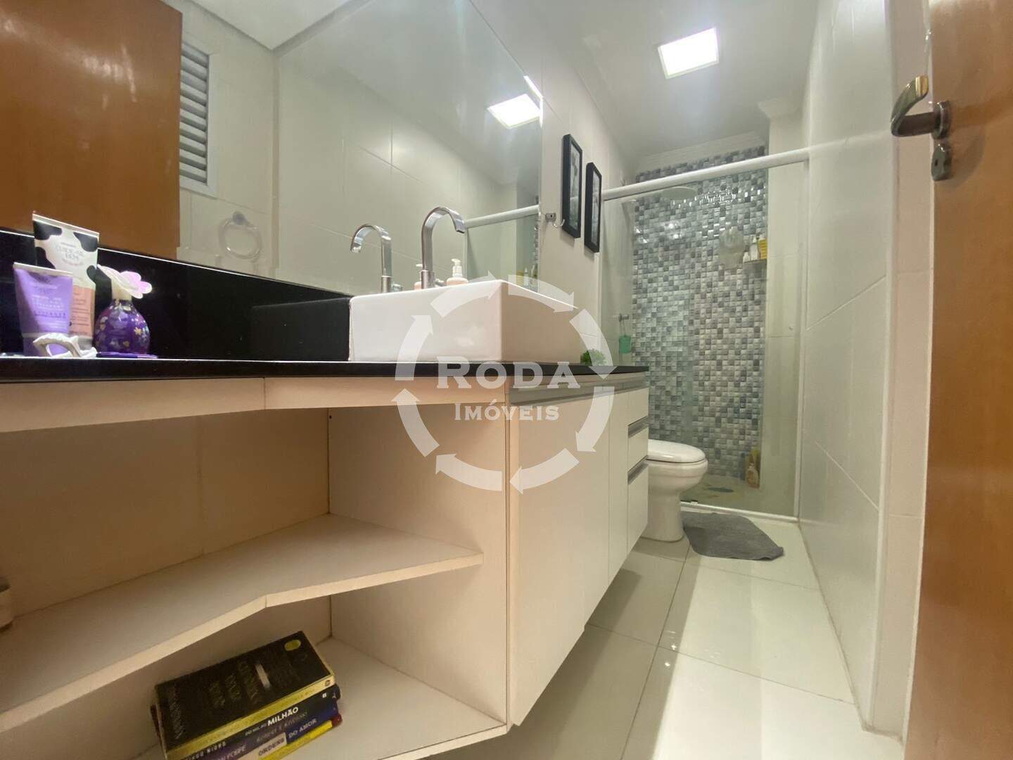 Apartamento à venda no Ponta da Praia: 