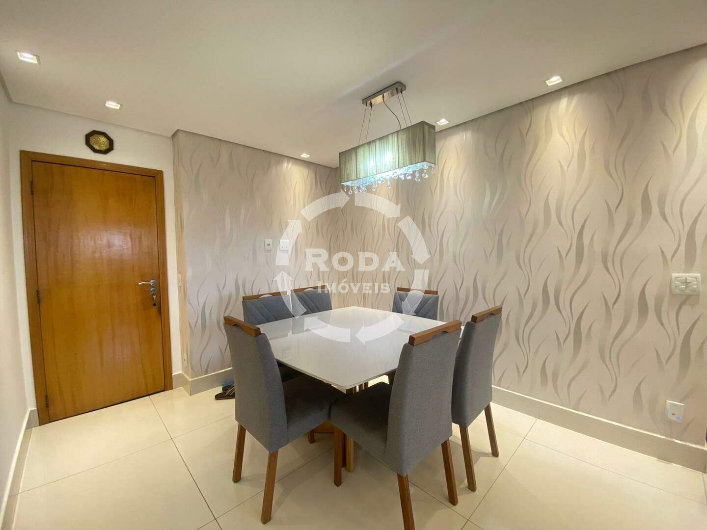 Apartamento à venda no Ponta da Praia: 