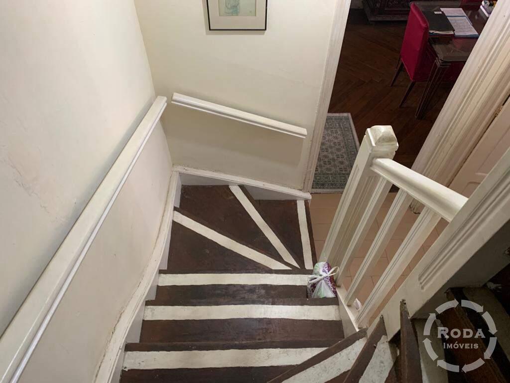 Sobrado à venda no Gonzaga: 