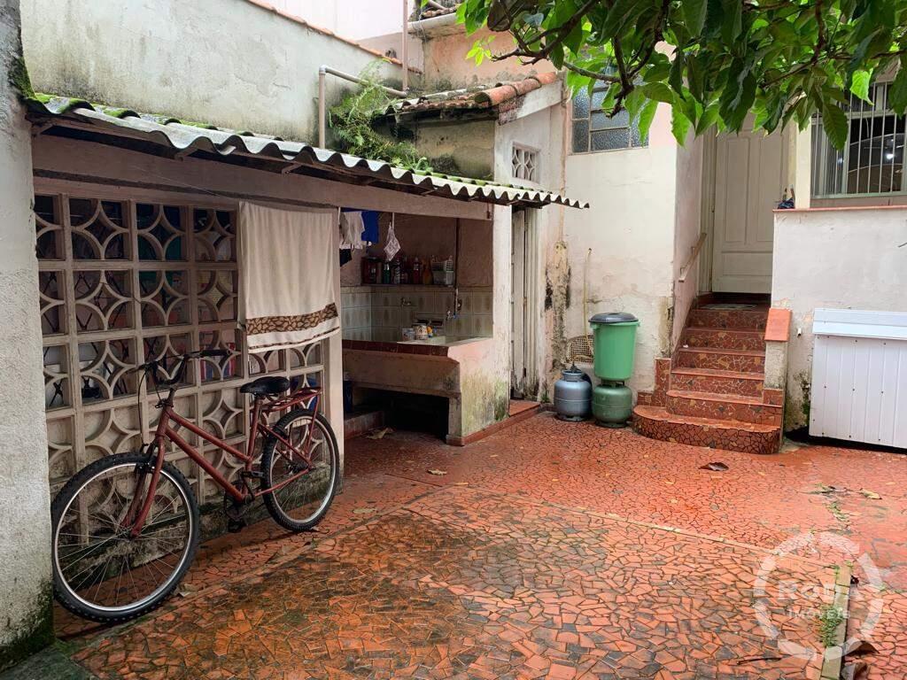 Sobrado à venda no Gonzaga: 