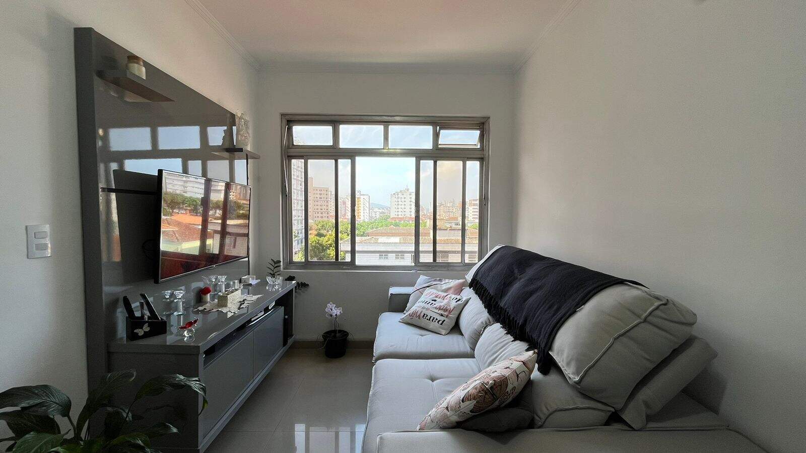 Apartamento à venda no Embaré: 