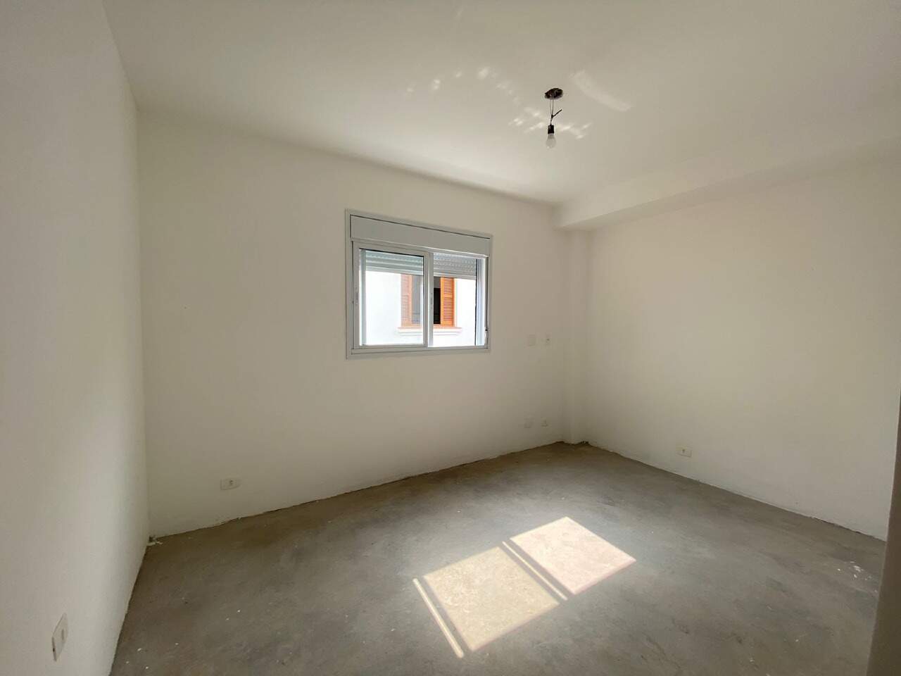 Casa à venda no Embaré: 