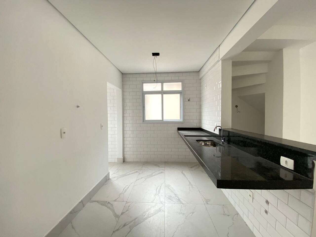 Casa à venda no Embaré: 