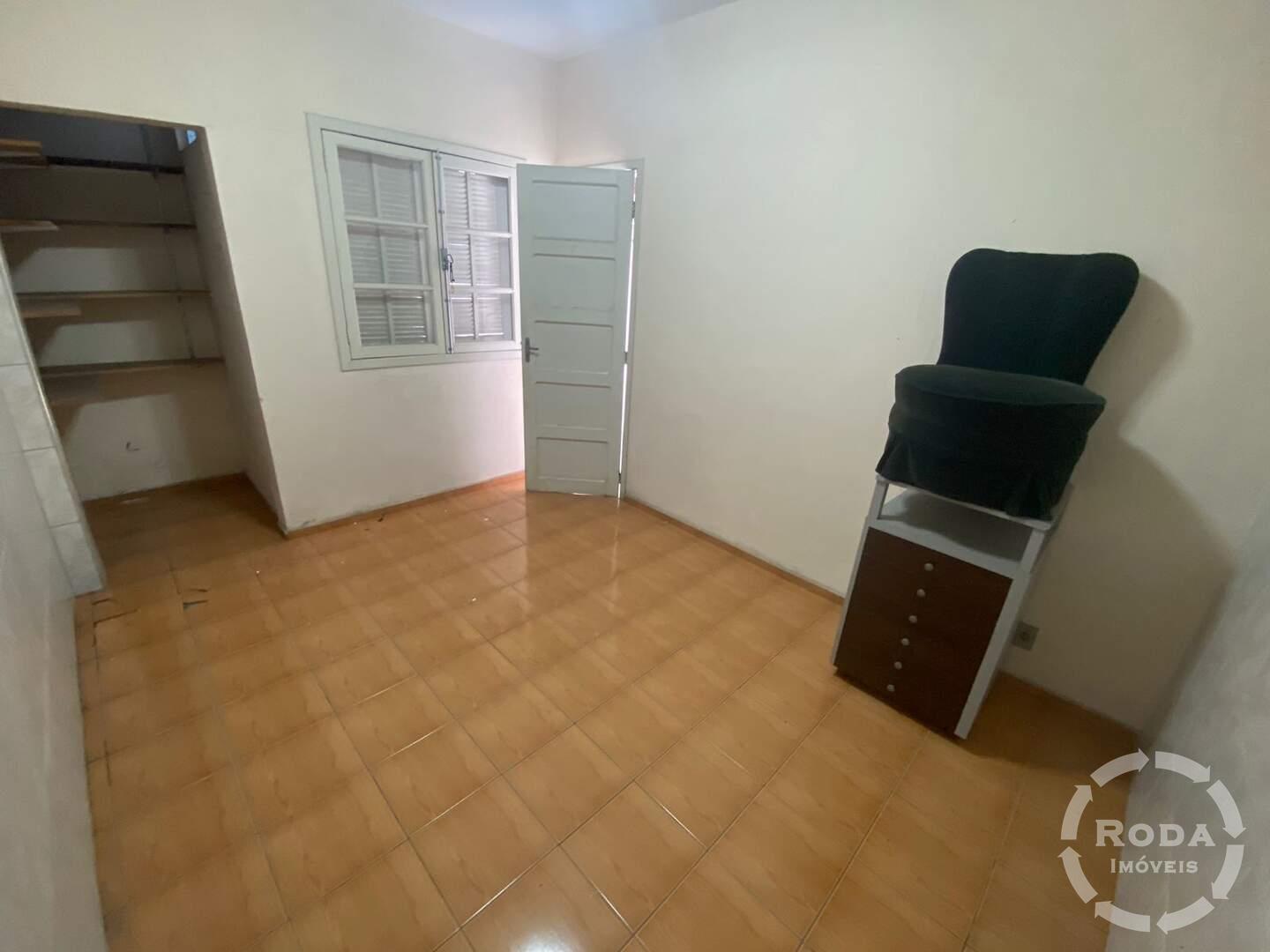 Sobrado Geminado à venda no Gonzaga: 