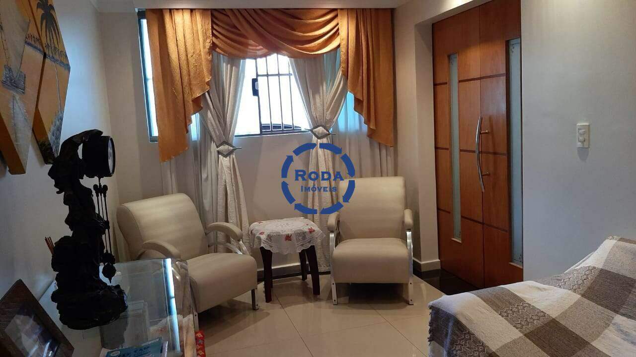 Casa de Condomínio à venda no Macuco: 