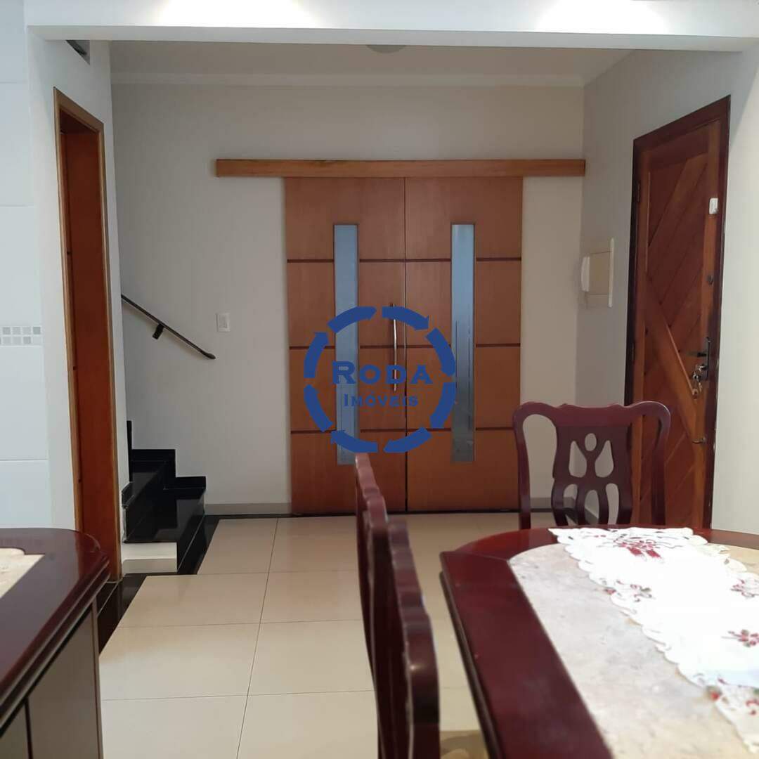 Casa de Condomínio à venda no Macuco: 