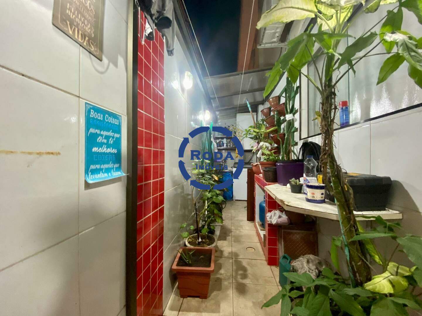 Casa de Condomínio à venda no Macuco: