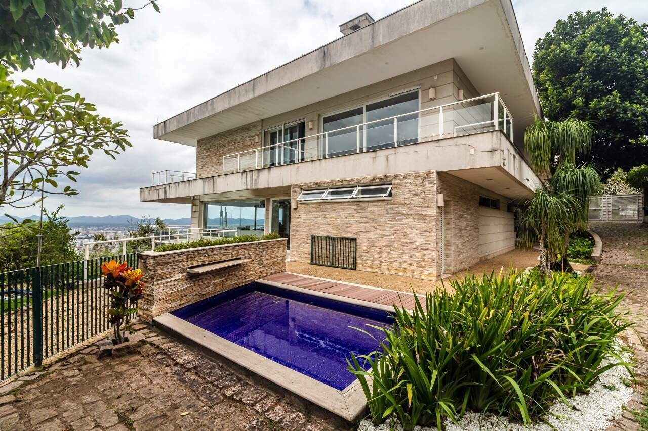 Casa à venda no Marapé: 