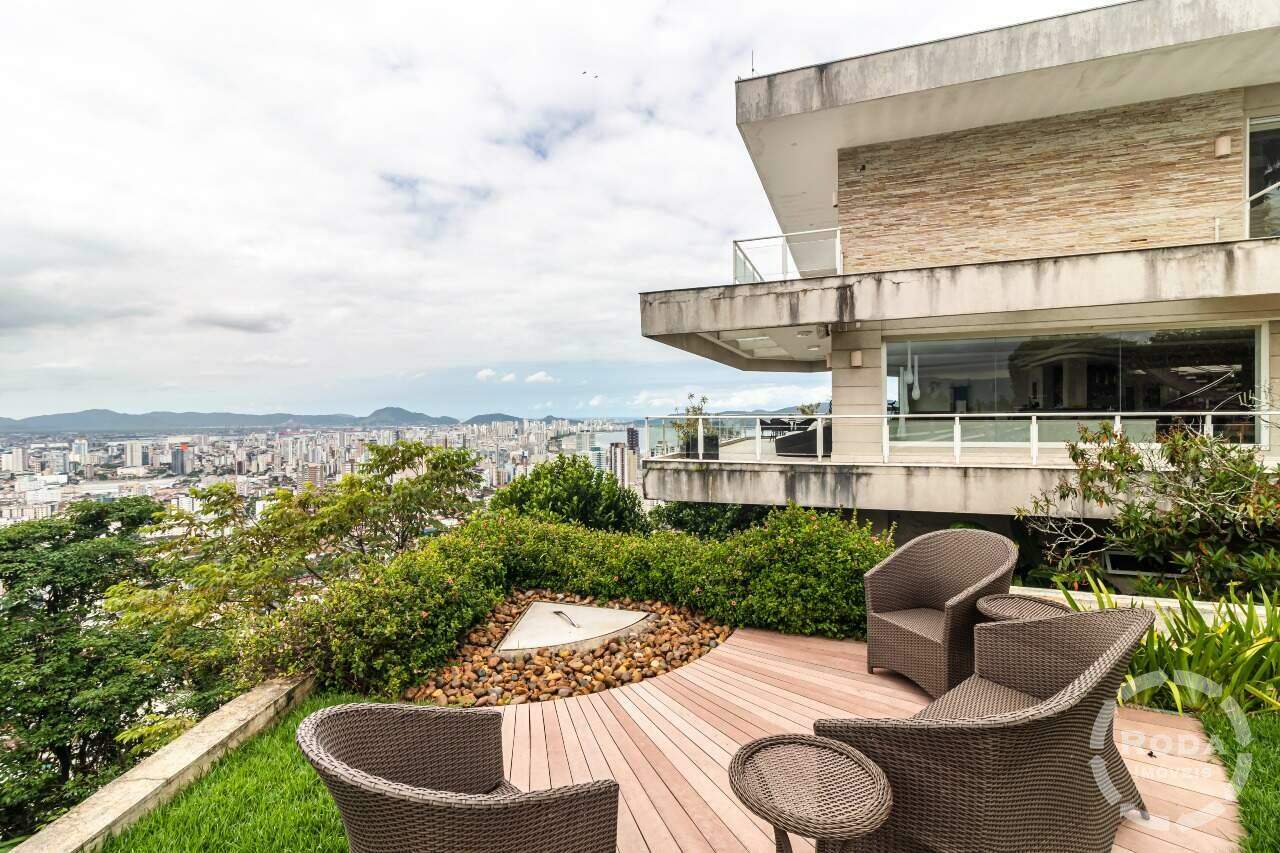 Casa à venda no Marapé: 