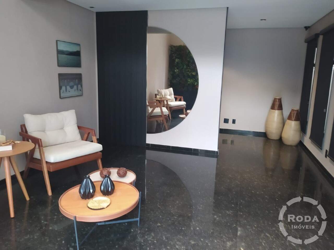 Apartamento à venda no Ponta da Praia: 