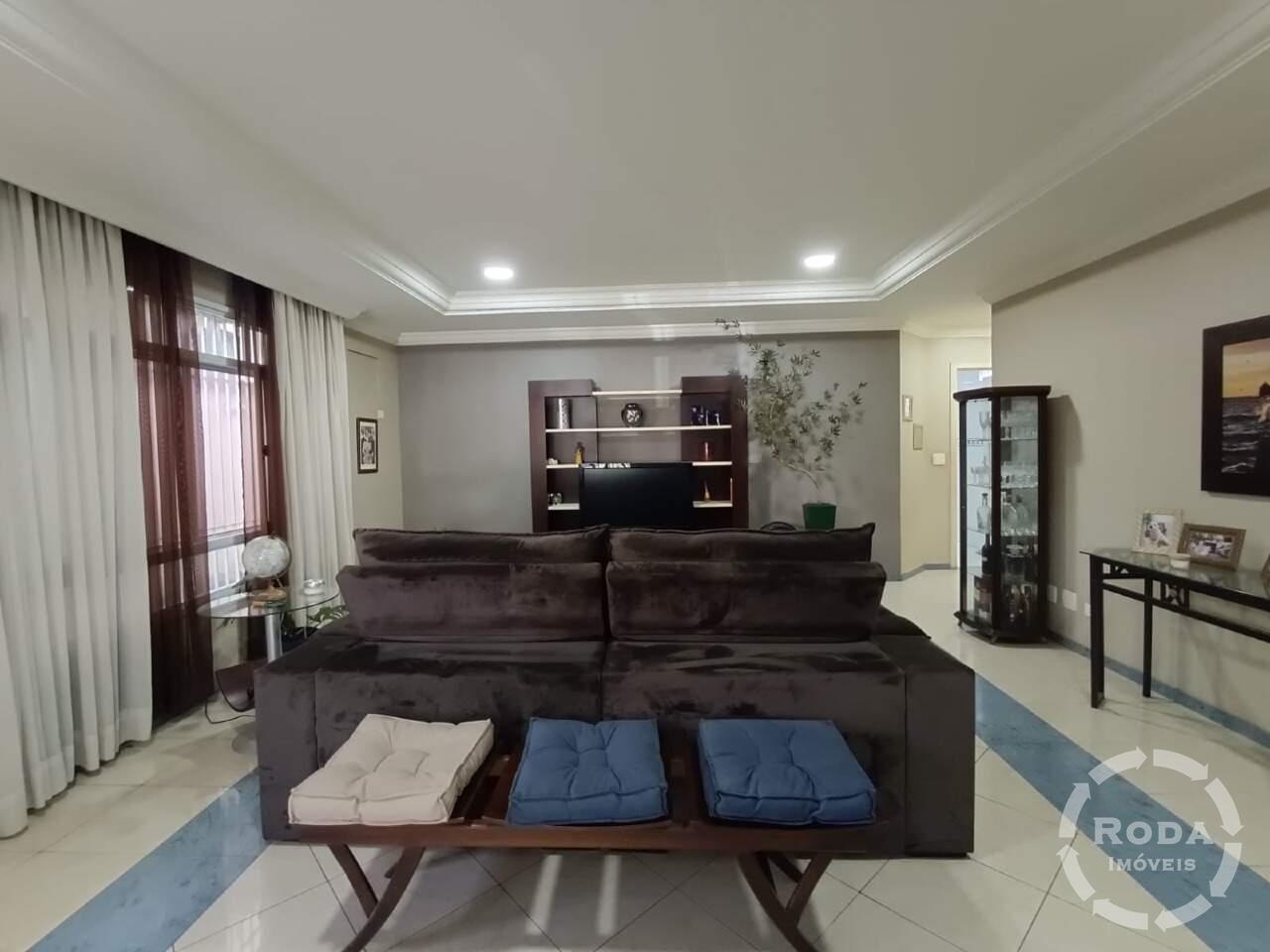 Casa à venda no Ponta da Praia: 