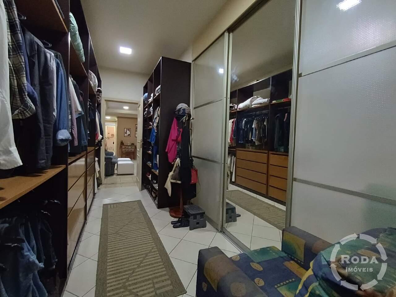 Casa à venda no Ponta da Praia: 