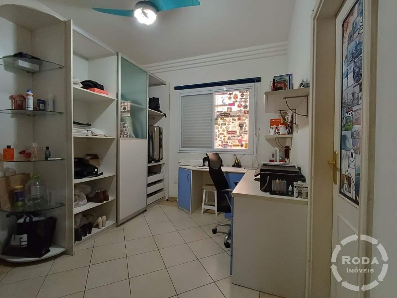 Casa à venda no Ponta da Praia: 