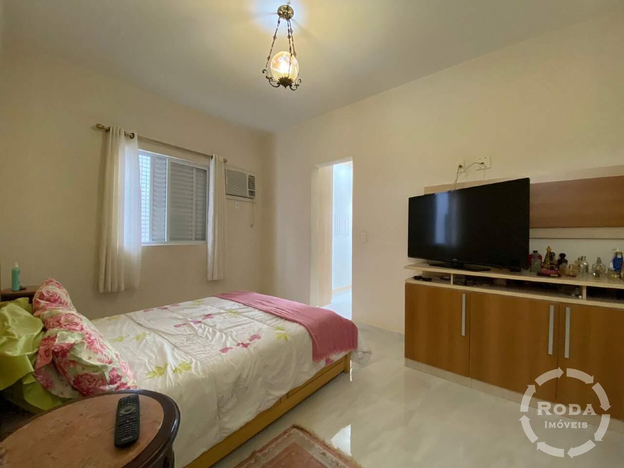 Casa à venda no Embaré: 