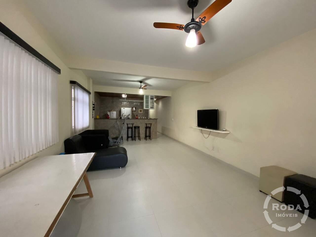 Casa à venda no Embaré: 