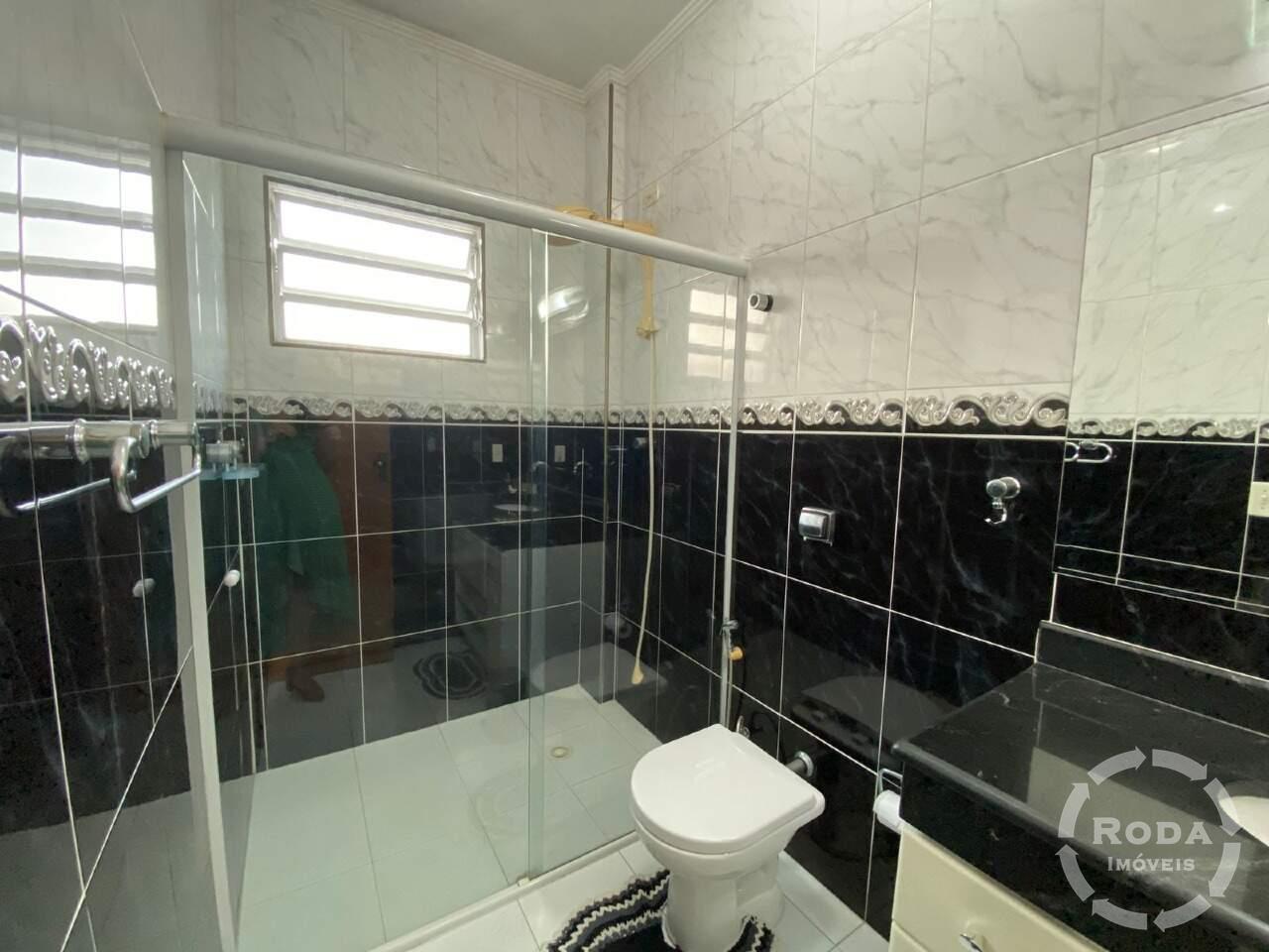 Casa à venda no Embaré: 