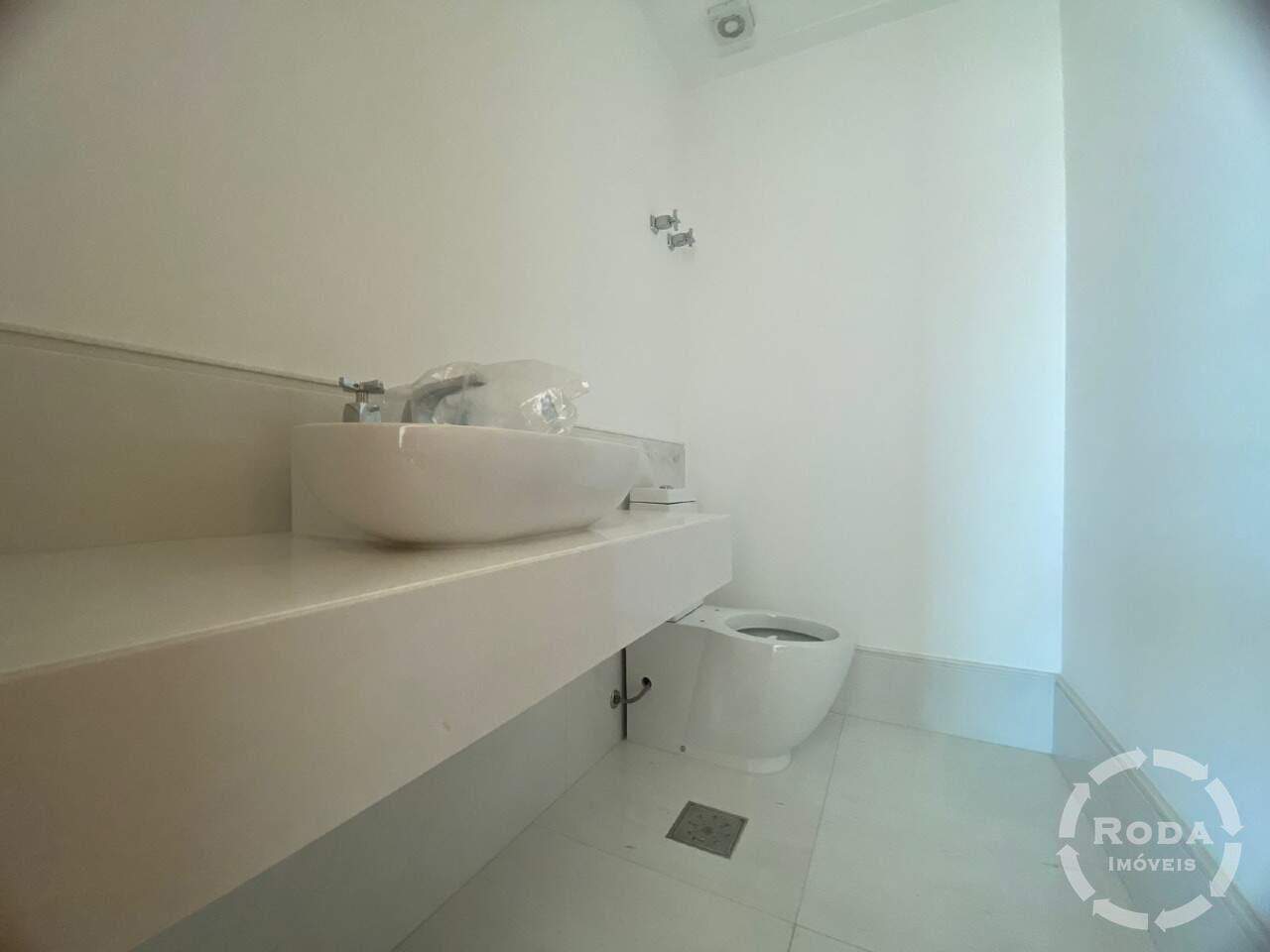Apartamento à venda no Ponta da Praia: 