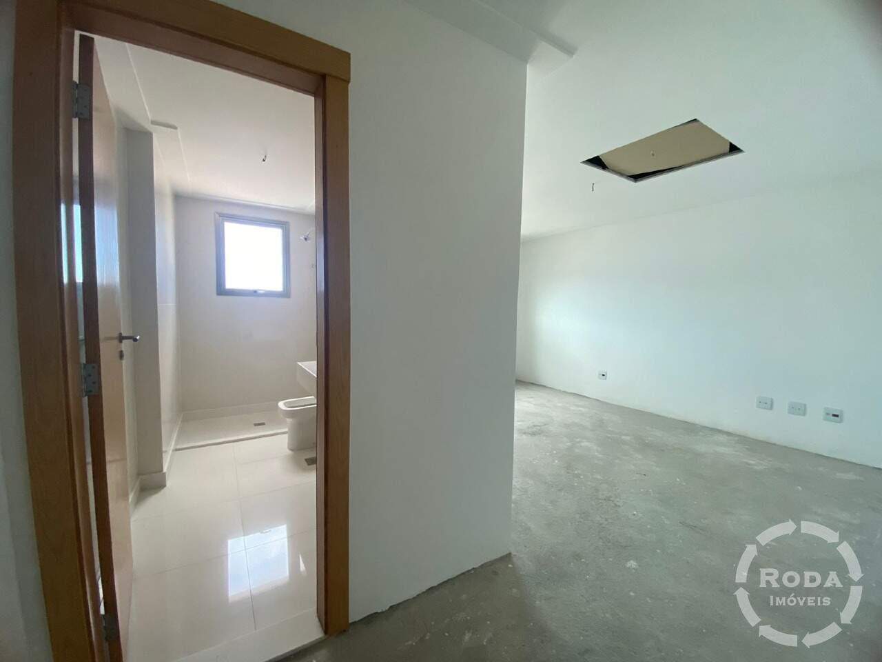 Apartamento à venda no Ponta da Praia: 