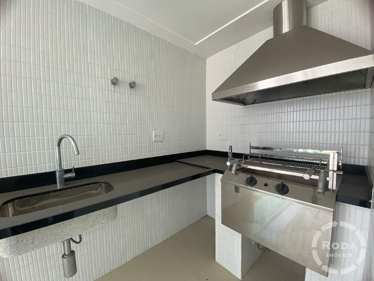 Apartamento à venda no Ponta da Praia: 