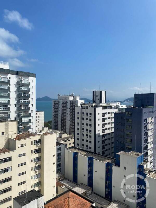 Apartamento à venda no Ponta da Praia: 