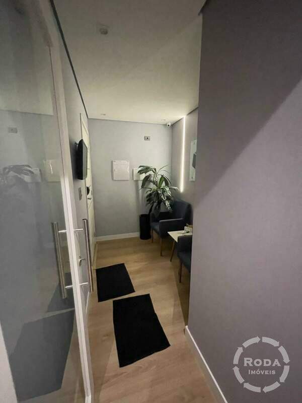 Sala à venda no Centro: 