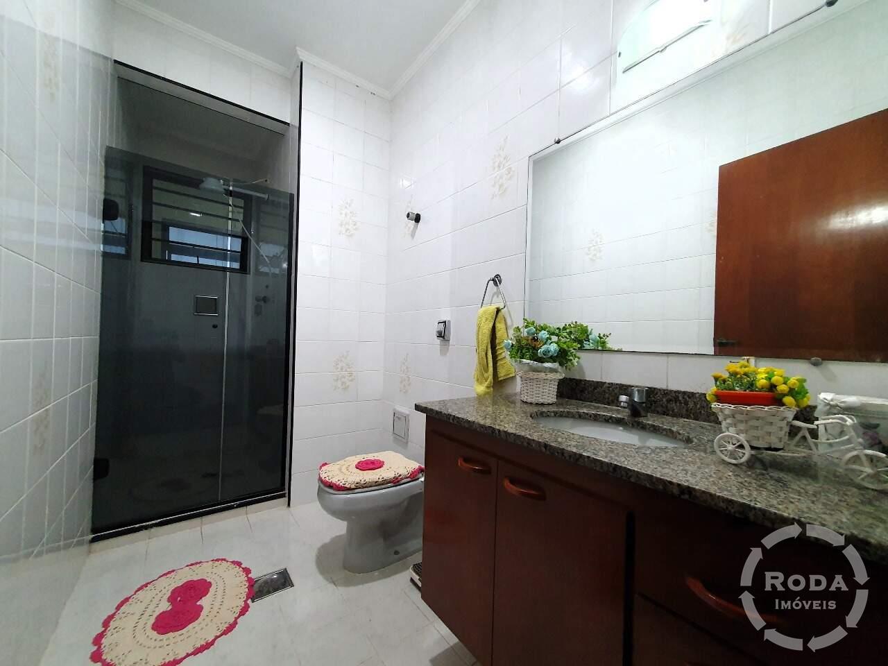 Casa à venda no Embaré: 