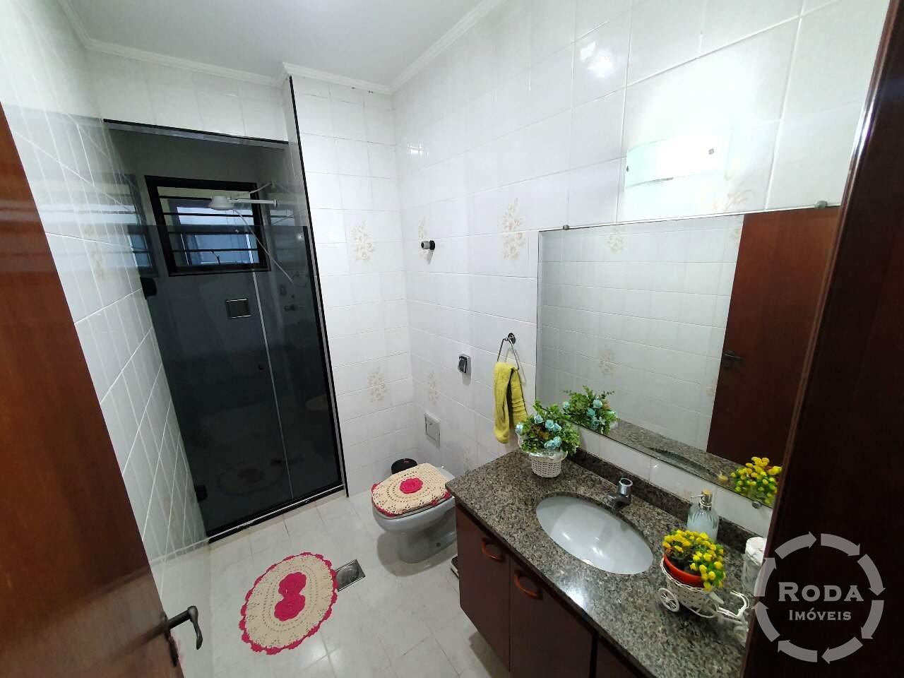 Casa à venda no Embaré: 