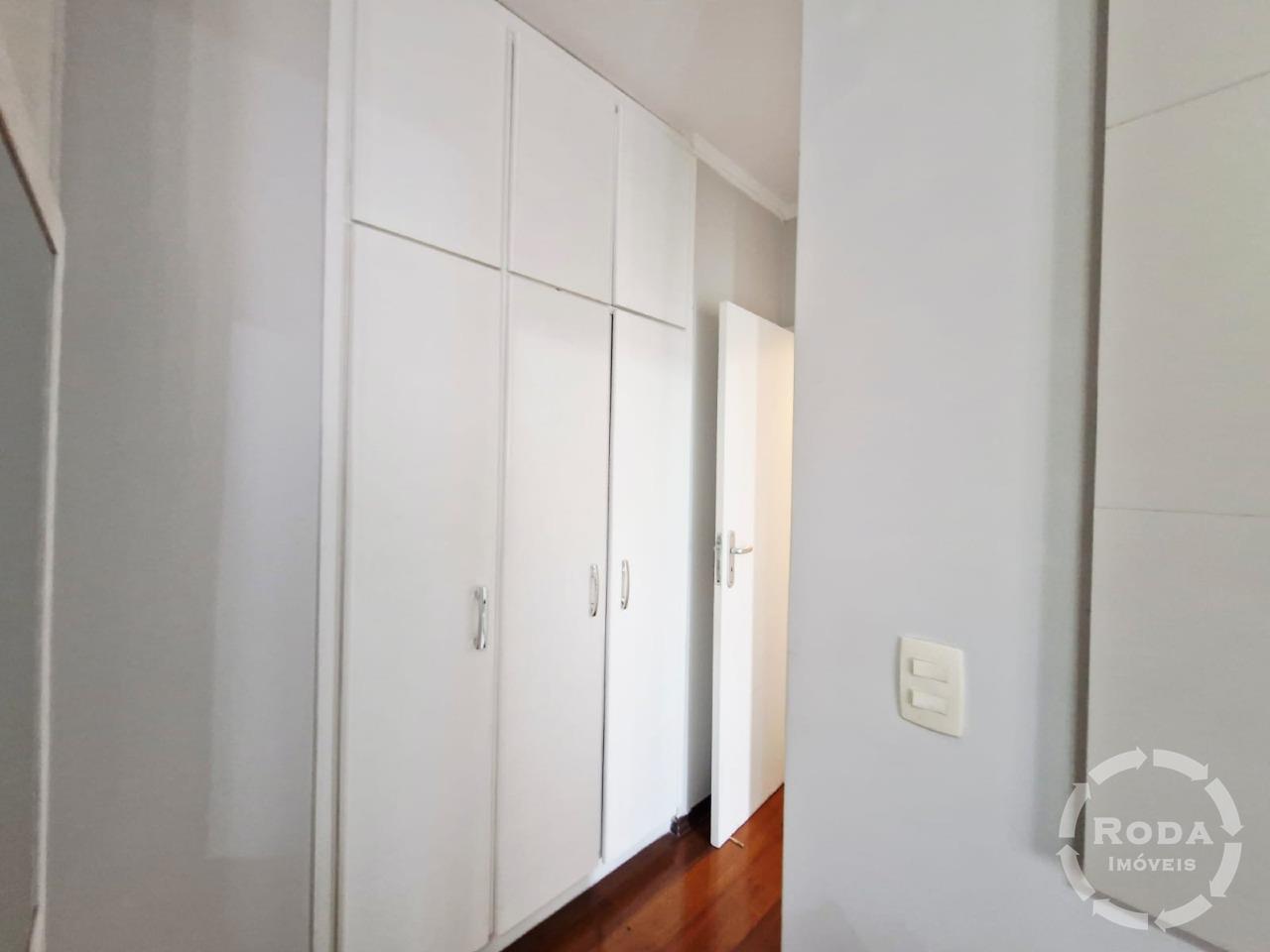 Apartamento à venda no Embaré: CLOSET- SUÍTE 1