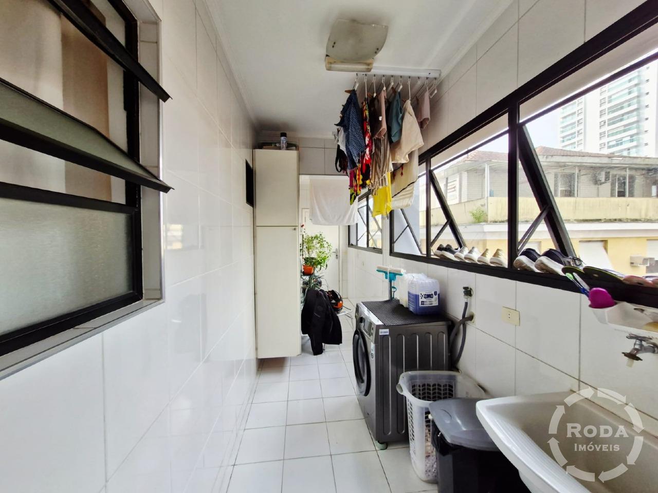 Apartamento à venda no Embaré: ÁREA DE SERVIÇO