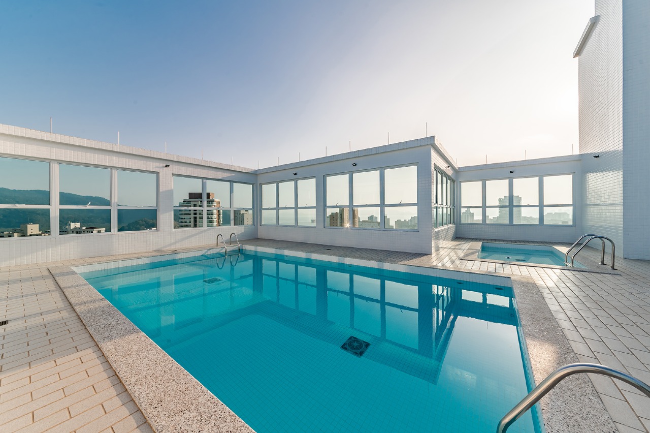 Apartamento à venda no Ponta da Praia: 