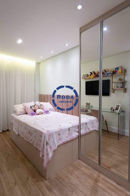 Casa à venda no Embaré: 