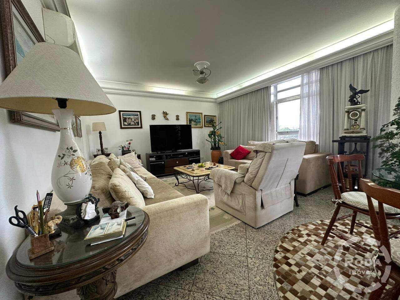 Apartamento à venda no Gonzaga: 