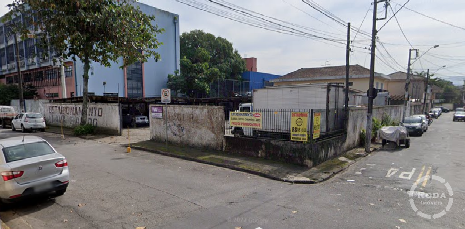 Terreno à venda no Macuco: 
