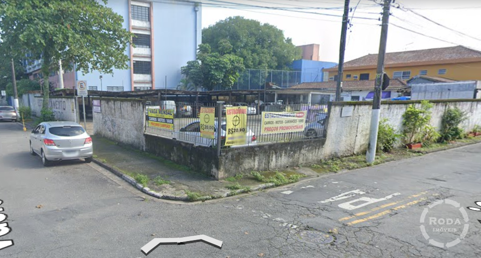 Terreno à venda no Macuco: 