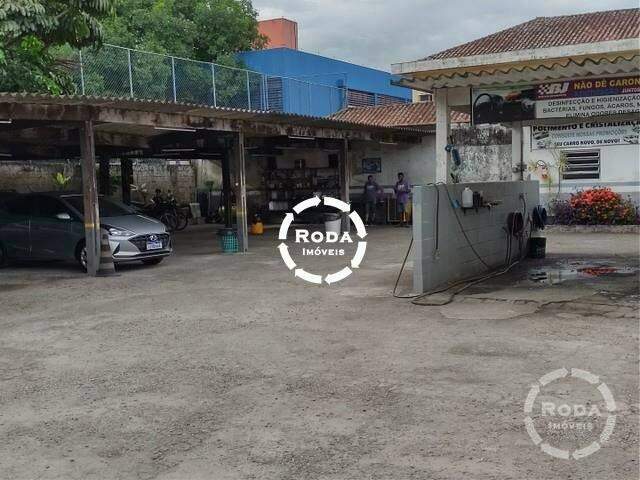 Terreno à venda no Macuco: 