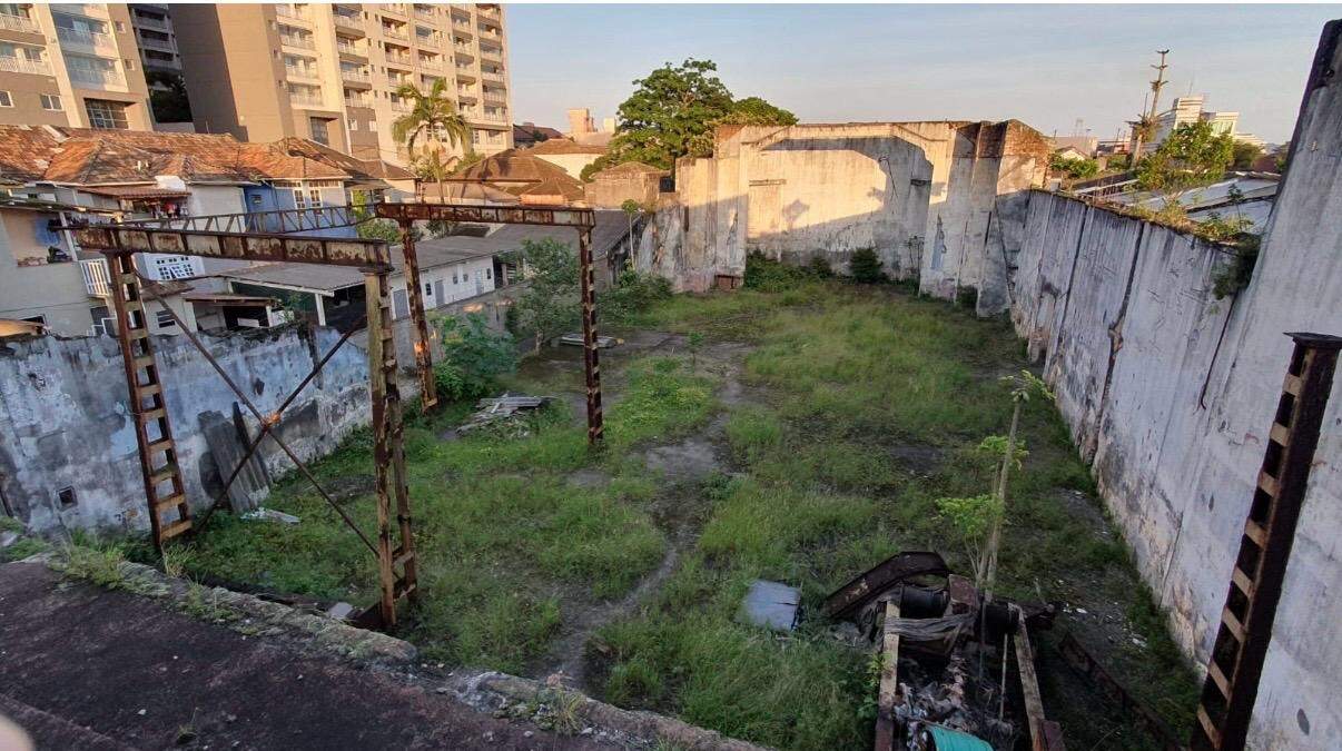 Terreno à venda no Encruzilhada: 