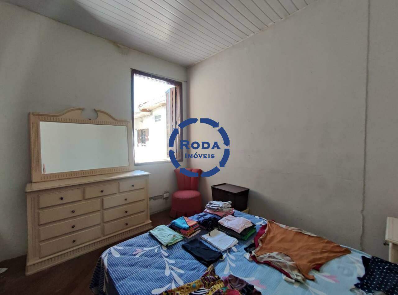 Casa à venda no Macuco: 