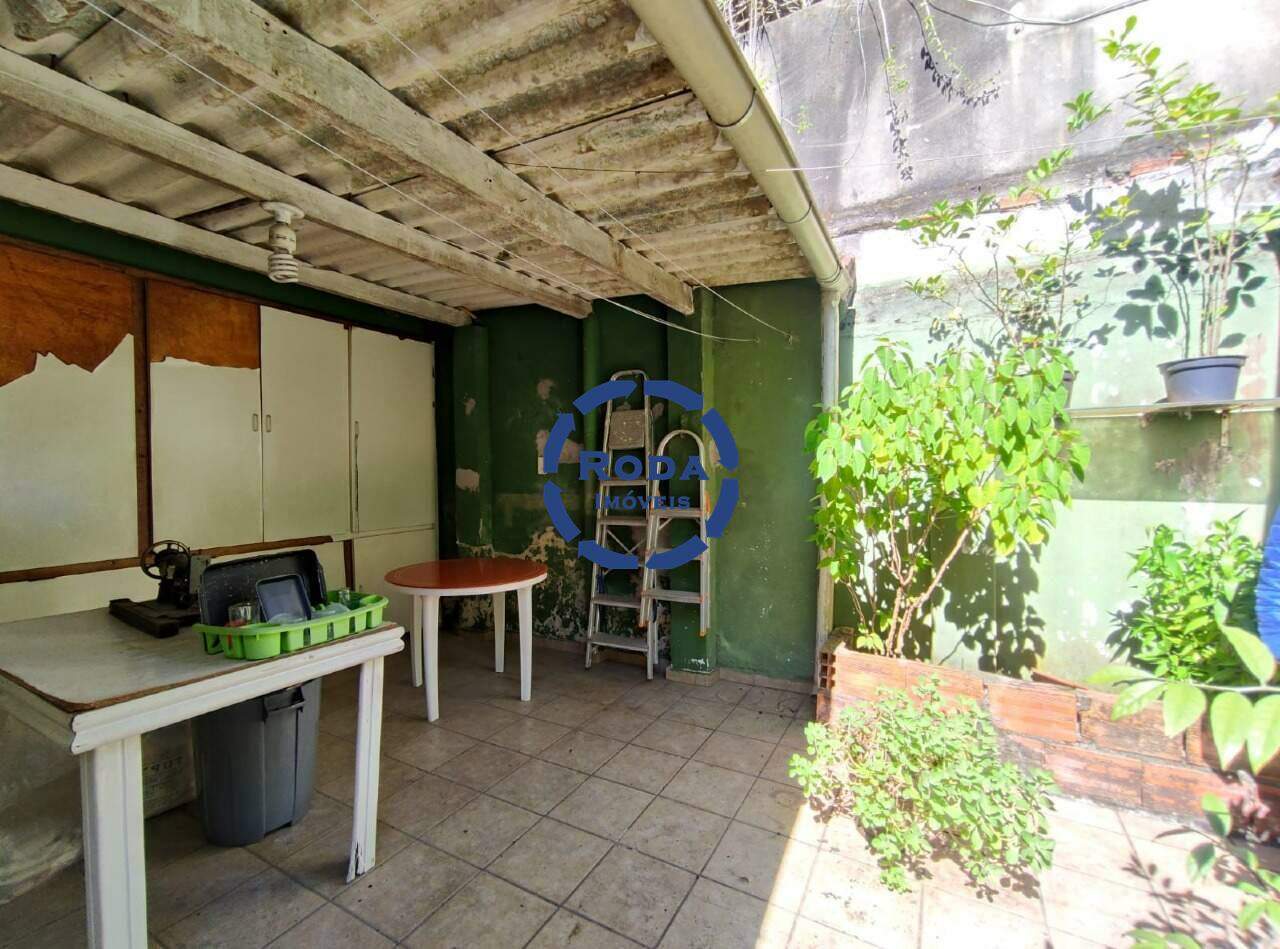 Casa à venda no Macuco: 