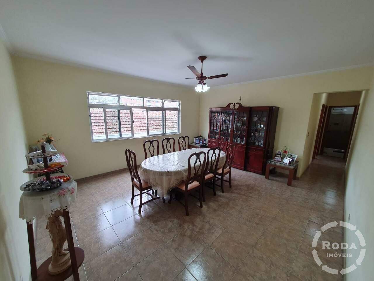 Apartamento à venda no Ponta da Praia: 