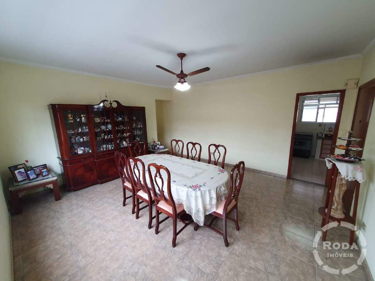 Apartamento à venda no Ponta da Praia: 