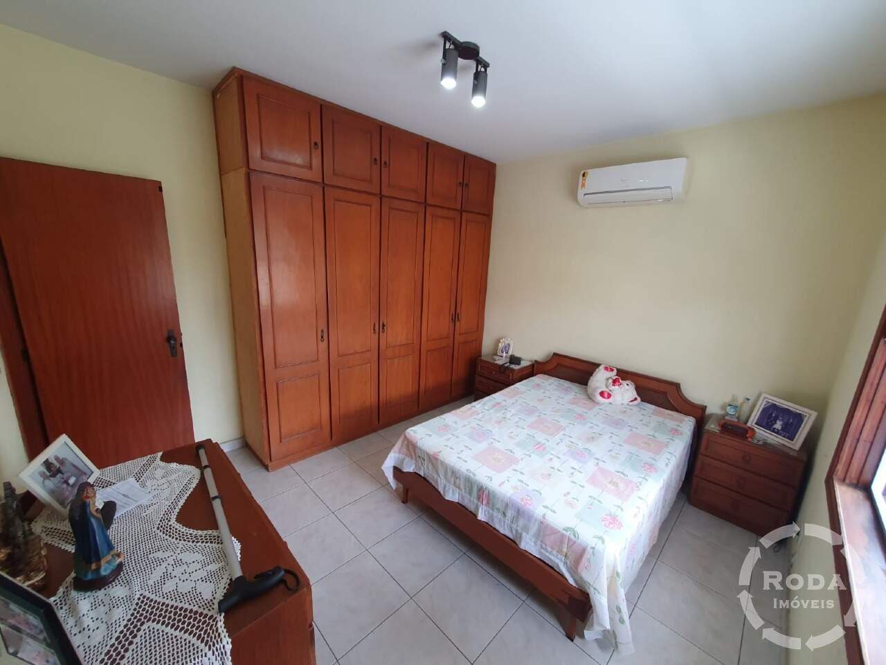 Apartamento à venda no Ponta da Praia: 